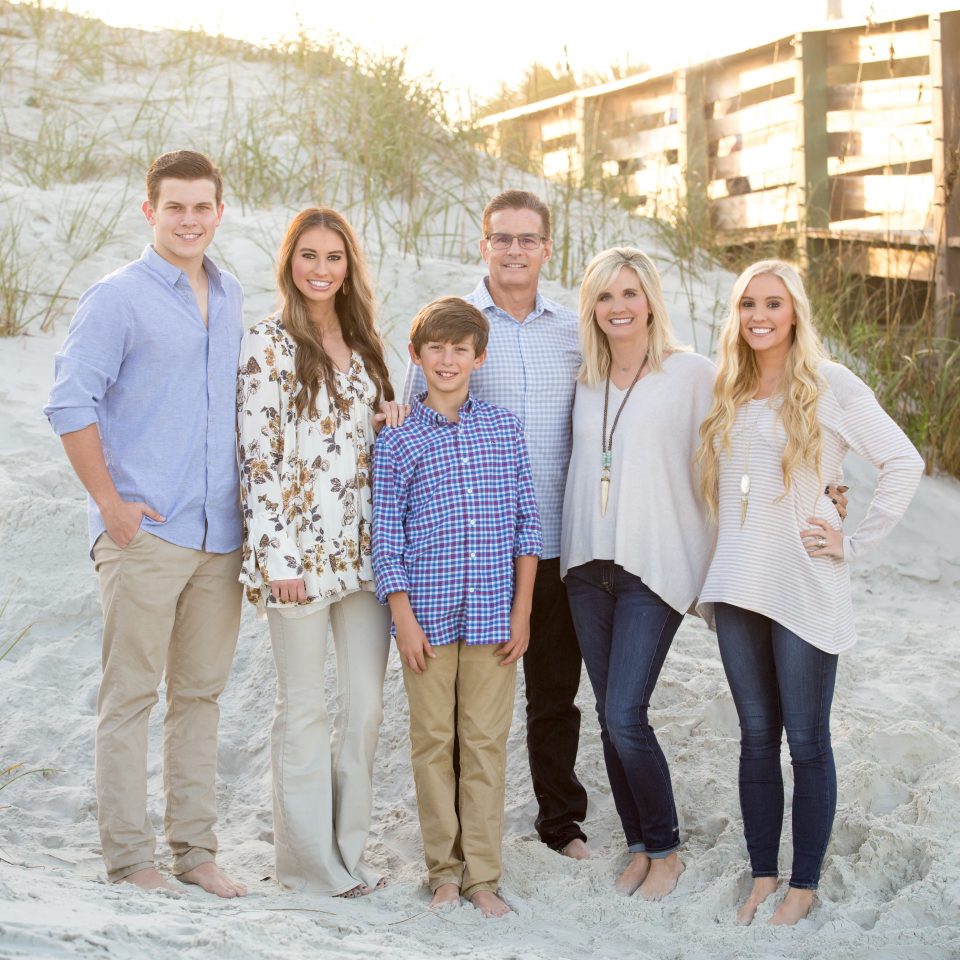 new smyrna beach family photographer, photographers in daytona beach, family portrait photographer new smyrna beach, new smyrna photographer, edgewater photographer