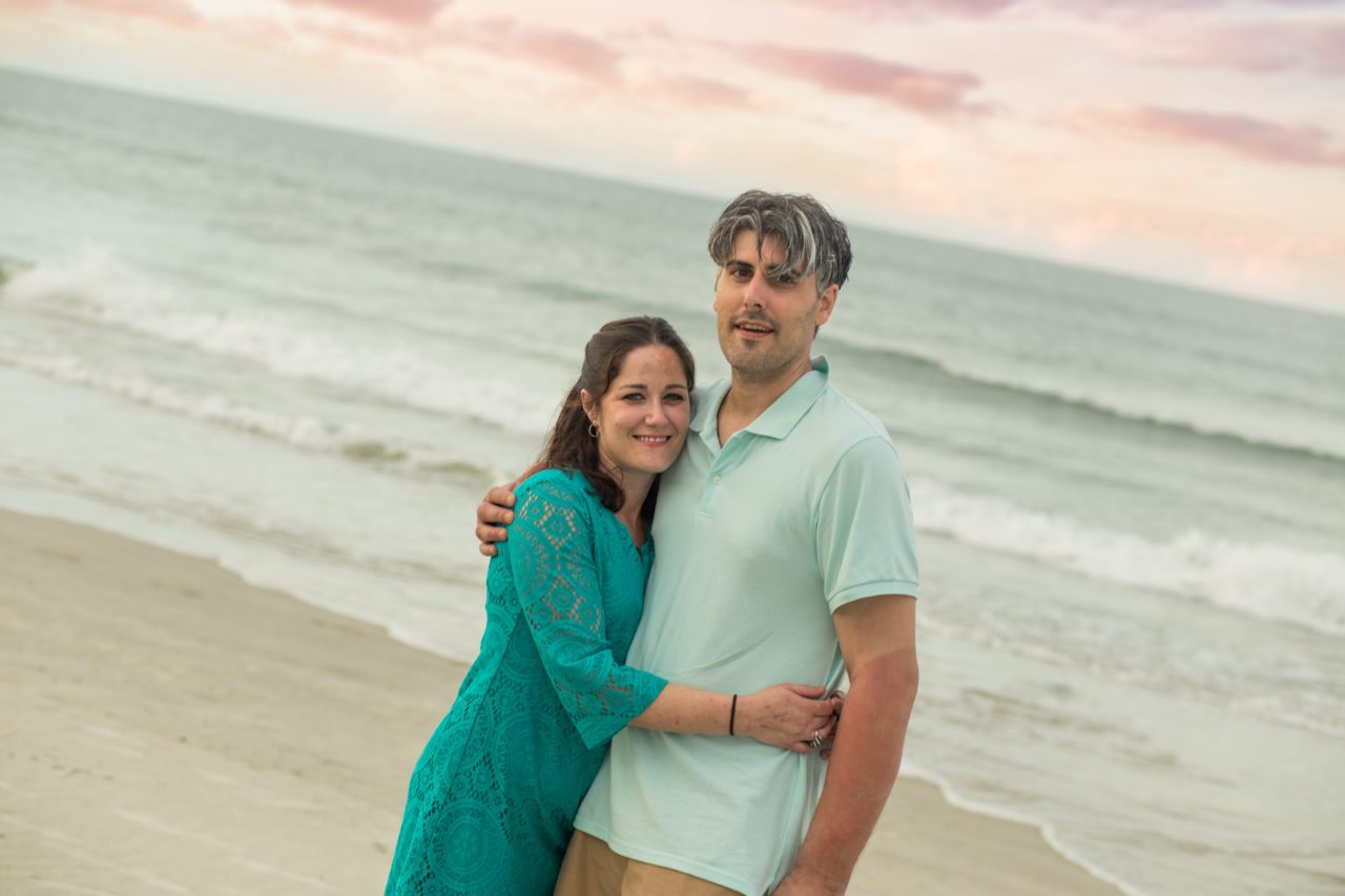 couple beach photo, daytona photographer, orlando beach photographer, vero beach photographer, photography in new smyrna, family photos in daytona beach