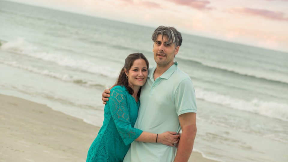 couple beach photo, daytona photographer, orlando beach photographer, vero beach photographer, photography in new smyrna, family photos in daytona beach