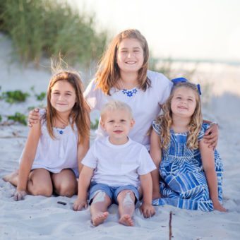 ponce inlet photographer, beach photo, cousin portraits, blue outfits for family portraits, photographer in daytona beach, ormond beach photographer