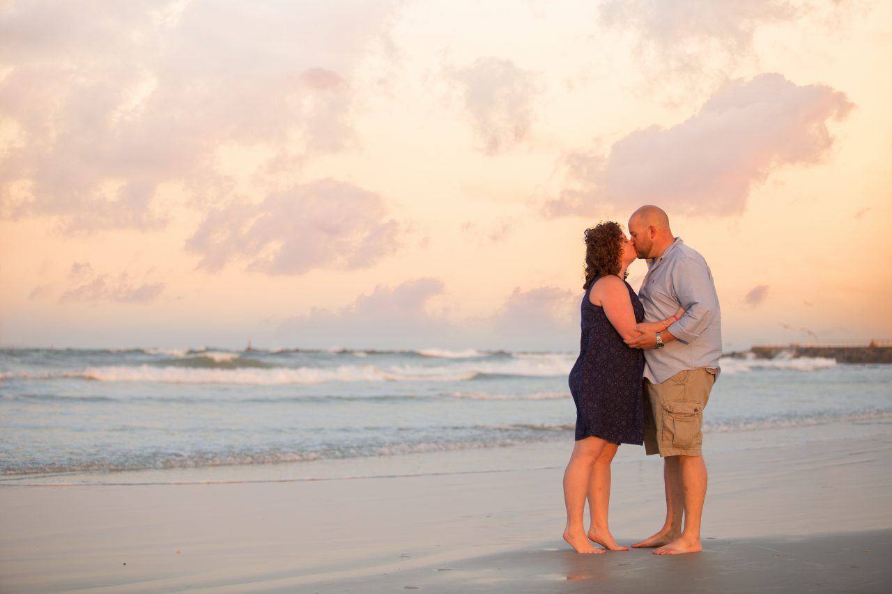 couple photography ponce inlet, photographer in orlando, professional photographer ormond beach, Orlando Beach Photographer, photography services orlando, Lake mary photographer